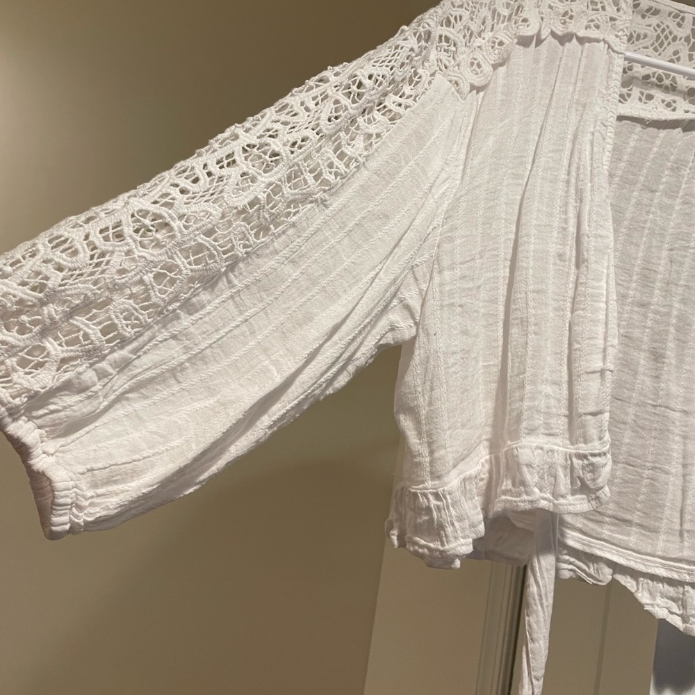 Blouse - Picture 3 of 3